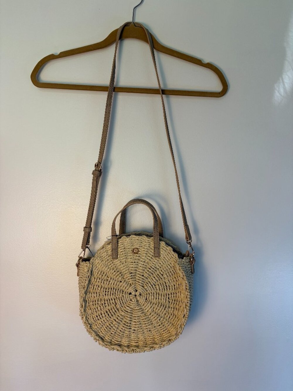 Lauren Conrad Contemporary Cookie Crossbody Wicker Bag (NWT)